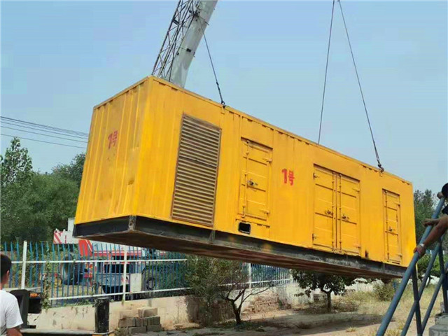 泰安300KW柴油发电机组油耗是多少?
